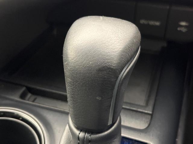 カムリ WS Tコネクトナビ ブラインドスポットモニター バックカメラ 純正OP18インチアルミホイール レーダークルーズコントロール プリクラッシュセーフティ オートブレーキホールド パワーシート ETC(63枚目)