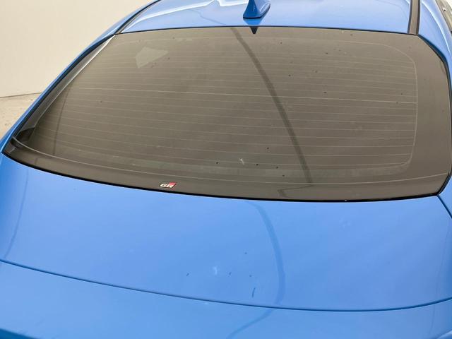 GR86 RC 6MT 禁煙車 純正9型ナビ バックカメラ GRエアロスタビライジングカバー ETC 純正革巻きステアリング 左右独立型フルオートエアコン スマートキー LEDヘッドライト(6枚目)