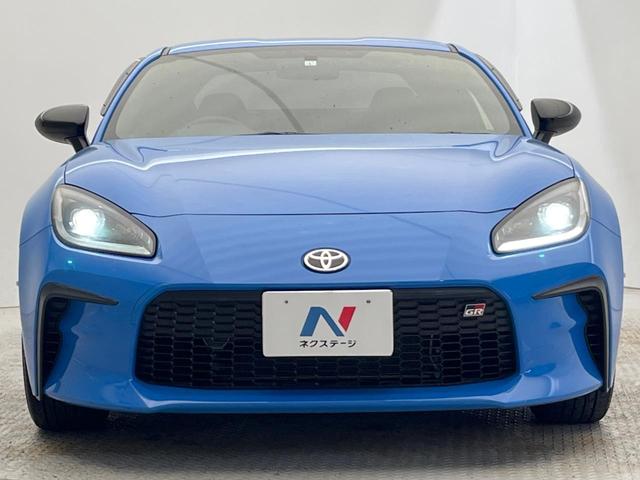 GR86 RC 6MT 禁煙車 純正9型ナビ バックカメラ GRエアロスタビライジングカバー ETC 純正革巻きステアリング 左右独立型フルオートエアコン スマートキー LEDヘッドライト(16枚目)