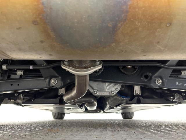 GR86 RC 6MT 禁煙車 純正9型ナビ バックカメラ GRエアロスタビライジングカバー ETC 純正革巻きステアリング 左右独立型フルオートエアコン スマートキー LEDヘッドライト(19枚目)