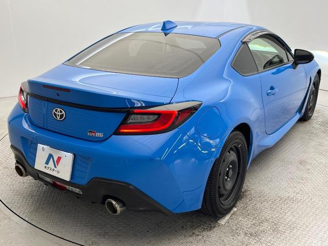 GR86 RC 6MT 禁煙車 純正9型ナビ バックカメラ GRエアロスタビライジングカバー ETC 純正革巻きステアリング 左右独立型フルオートエアコン スマートキー LEDヘッドライト(24枚目)