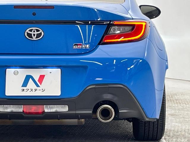 GR86 RC 6MT 禁煙車 純正9型ナビ バックカメラ GRエアロスタビライジングカバー ETC 純正革巻きステアリング 左右独立型フルオートエアコン スマートキー LEDヘッドライト(26枚目)