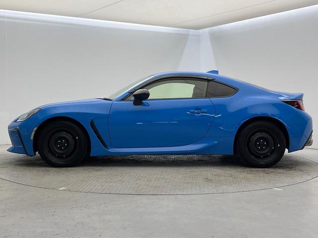 GR86 RC 6MT 禁煙車 純正9型ナビ バックカメラ GRエアロスタビライジングカバー ETC 純正革巻きステアリング 左右独立型フルオートエアコン スマートキー LEDヘッドライト(27枚目)