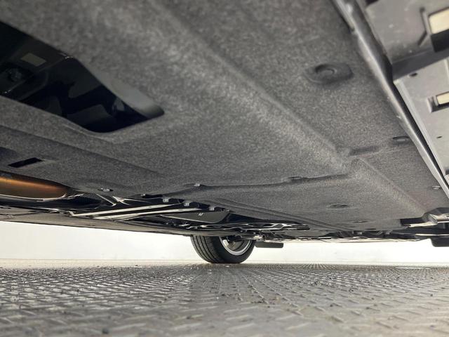 ＭＡＺＤＡ６セダン ２５Ｓ　Ｌパッケージ　全周囲カメラ　ＢＯＳＥサウンドシステム　マツダコネクト　レーダークルーズコントロール　ドラレコ　ＥＴＣ　純正１９インチアルミホイール　シートヒーター　パワーシート　ＬＥＤヘッドライト（19枚目）