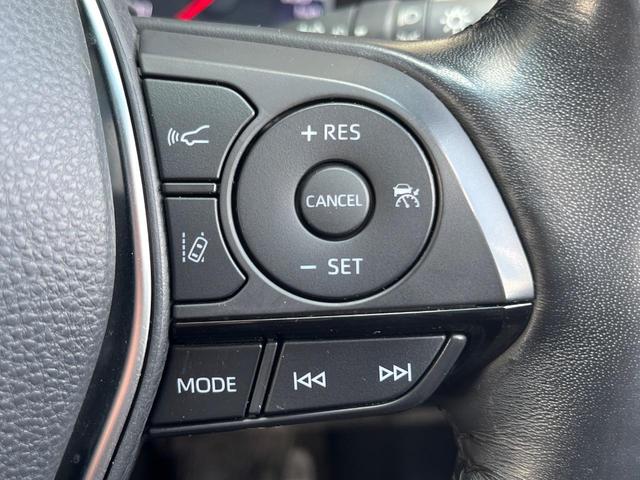 クラウンハイブリッド ＲＳアドバンス　禁煙　前期　テラロッサシート　セーフティセンス　ＢＳＭ　３眼ＬＥＤヘッドライト　純正１８インチＡＷ　ＨＵＤ　革巻ステアリング　パドルシフト　シートメモリー　スマートキー　スーパーライブサウンド（5枚目）