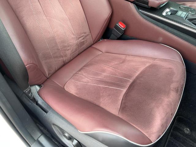 クラウンハイブリッド ＲＳアドバンス　禁煙　前期　テラロッサシート　セーフティセンス　ＢＳＭ　３眼ＬＥＤヘッドライト　純正１８インチＡＷ　ＨＵＤ　革巻ステアリング　パドルシフト　シートメモリー　スマートキー　スーパーライブサウンド（15枚目）