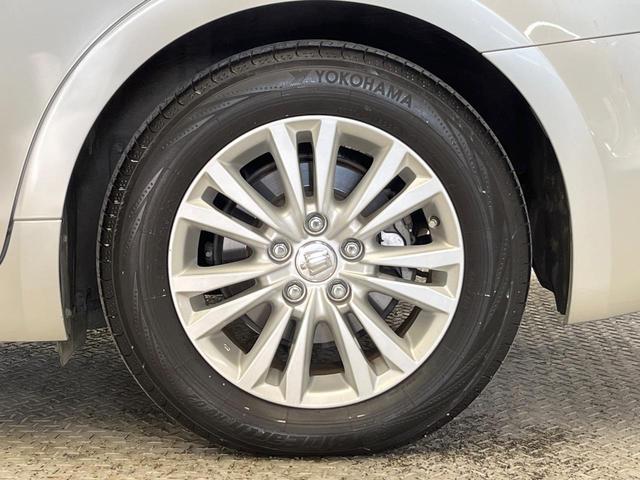 クラウンハイブリッド ロイヤルサルーンＧ　禁煙車　アドバンスパッケージ　ＨＩＤヘッドライト　純正１６インチＡＷ　革巻ステアリング　電動チルトテレスコピック　シートメモリー　パワーシート　スマートキー　スーパーライブサウンド　シートヒーター（67枚目）