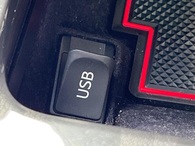 クラウンハイブリッド アスリートＧ　禁煙車　アドバンスパッケージ　ムーンルーフ　ＨＩＤヘッドライト　純正１８インチスパッタリングＡＷ　ＴＯＭＳステアリング　電動チルトテレスコピック　黒革　ベンチレーション　スーパーライブ　シートメモリー（45枚目）