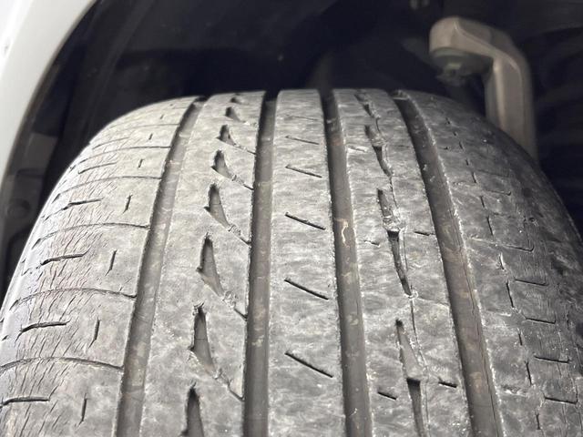 クラウンハイブリッド アスリートＧ　禁煙車　アドバンスパッケージ　ムーンルーフ　ＨＩＤヘッドライト　純正１８インチスパッタリングＡＷ　ＴＯＭＳステアリング　電動チルトテレスコピック　黒革　ベンチレーション　スーパーライブ　シートメモリー（51枚目）