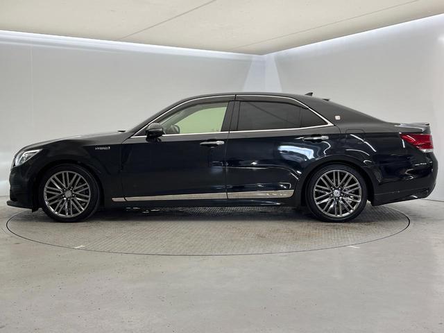 クラウンハイブリッド アスリートＧ　禁煙車　アドバンスパッケージ　ムーンルーフ　ＨＩＤヘッドライト　純正１８インチスパッタリングＡＷ　ＴＯＭＳステアリング　電動チルトテレスコピック　黒革　ベンチレーション　スーパーライブ　シートメモリー（69枚目）