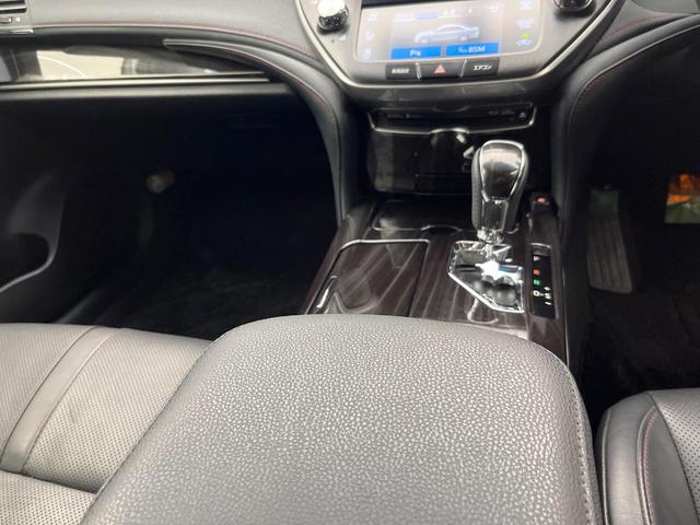 クラウンハイブリッド アスリートＧ　後期　ジャパンカラーセレクションパッケージ　シートベンチレーション　レーダークルーズコントロール　ドラレコ　ＥＴＣ　オートマチックハイビーム　ブラインドスポットモニター　ＬＥＤヘッドライト（64枚目）