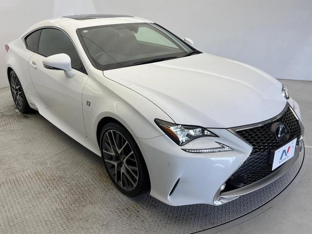 高透明度のガラス皮膜で撥水はもちろん、上質なツヤ・光沢を実現。紫外線や酸性雨から大切な愛車を保護し、色あせ・劣化を防止。「弾スプラッシュコート」、「弾プリミッサコート」からお選びいただけます。