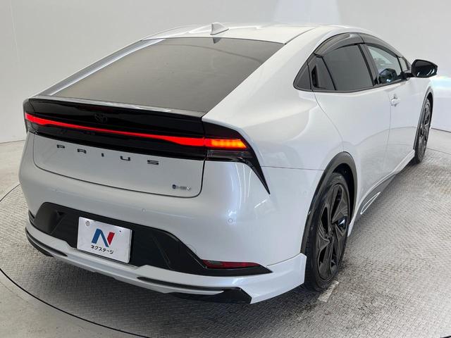 プリウス Z モデリスタフルエアロ モデリスタ製19インチアルミホイール レッド加飾付合皮スポーティシート デジタルインナーミラー 純正12.3インチナビ パノラミックビューモニター ベンチレーション ETC(18枚目)