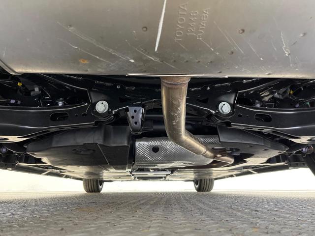 プリウス Z モデリスタフルエアロ モデリスタ製19インチアルミホイール レッド加飾付合皮スポーティシート デジタルインナーミラー 純正12.3インチナビ パノラミックビューモニター ベンチレーション ETC(20枚目)