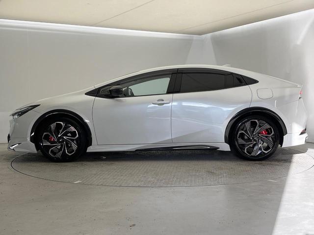 プリウス Z モデリスタフルエアロ モデリスタ製19インチアルミホイール レッド加飾付合皮スポーティシート デジタルインナーミラー 純正12.3インチナビ パノラミックビューモニター ベンチレーション ETC(24枚目)