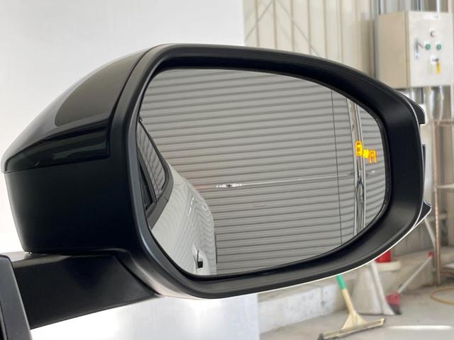 プリウス Z モデリスタフルエアロ モデリスタ製19インチアルミホイール レッド加飾付合皮スポーティシート デジタルインナーミラー 純正12.3インチナビ パノラミックビューモニター ベンチレーション ETC(47枚目)