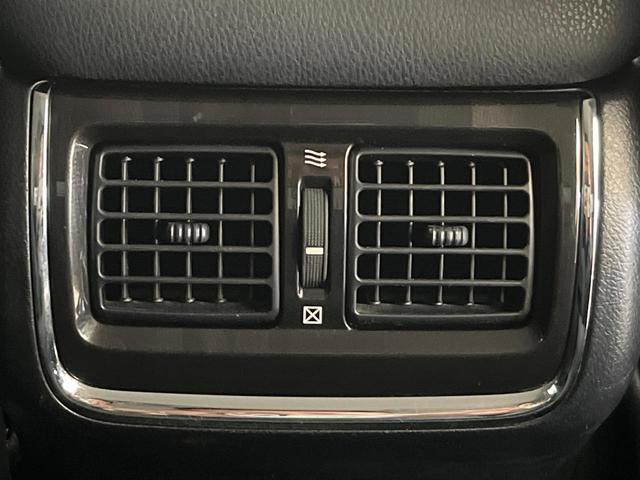 クラウンハイブリッド アスリートＳ　禁煙車　純正ナビ　バックカメラ　衝突被害軽減システム　スマートキー　ＨＩＤヘッド　ビルトインＥＴＣ　シートヒーター　クルーズコントロール　オートライト　純正１８インチアルミホイール（42枚目）