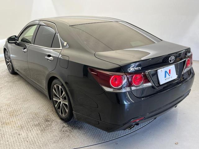 クラウン アスリートS-T アドバンストパッケージ レザーシートパッケージ サンルーフ バックカメラ 衝突被害軽減システム レーダークルーズ 禁煙車 レザーシート ETC 純正17インチアルミホイール パワーシート(33枚目)