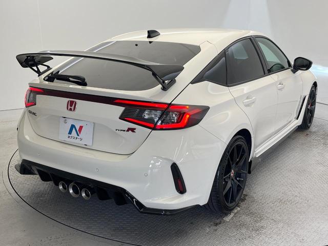 ☆全国のネクステージからお取り寄せが可能※！遠方の店舗に展示してあるクルマが気になる場合も、最寄りの店舗でご覧いただくことが可能です！是非私たちに要望をお聞かせください！※別途費用