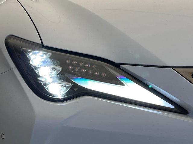 RC RC300h Fスポーツ ムーンルーフ 角型三眼LEDヘッドライト 純正ナビ バックカメラ ブラインドスポットモニター レーダークルーズコントロール プリクラッシュセーフティ ベンチレーション メモリー付パワーシート ETC(4枚目)