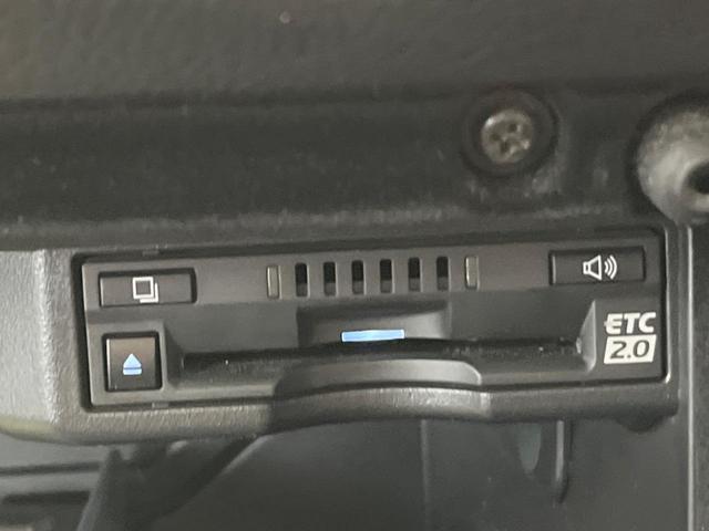 RC RC300h Fスポーツ ムーンルーフ 角型三眼LEDヘッドライト 純正ナビ バックカメラ ブラインドスポットモニター レーダークルーズコントロール プリクラッシュセーフティ ベンチレーション メモリー付パワーシート ETC(41枚目)