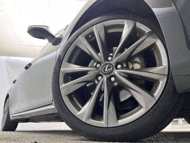 ES ES300h Fスポーツ マークレビンソンサウンドシステム デジタルインナーミラー カラーヘッドアップディスプレイ ムーンルーフ メーカナビ 禁煙車 バックカメラ レーダークルーズコントロール プリクラッシュセーフティ ETC(13枚目)