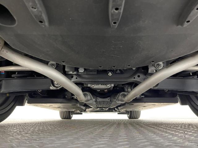 ＩＳ ＩＳ３００　ＦスポーツモードブラックＳ　特別使用車　サンルーフ　セーフティシステムプラス　ブラインドスポット　三眼ＬＥＤヘッド　１０．３インチナビ　パノラミックビュー　メモリー付パワーシート　純正１９ＡＷ　パドルシフト　革巻きステアリング（20枚目）