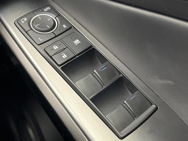 ＩＳ ＩＳ３００　ＦスポーツモードブラックＳ　特別使用車　サンルーフ　セーフティシステムプラス　ブラインドスポット　三眼ＬＥＤヘッド　１０．３インチナビ　パノラミックビュー　メモリー付パワーシート　純正１９ＡＷ　パドルシフト　革巻きステアリング（52枚目）