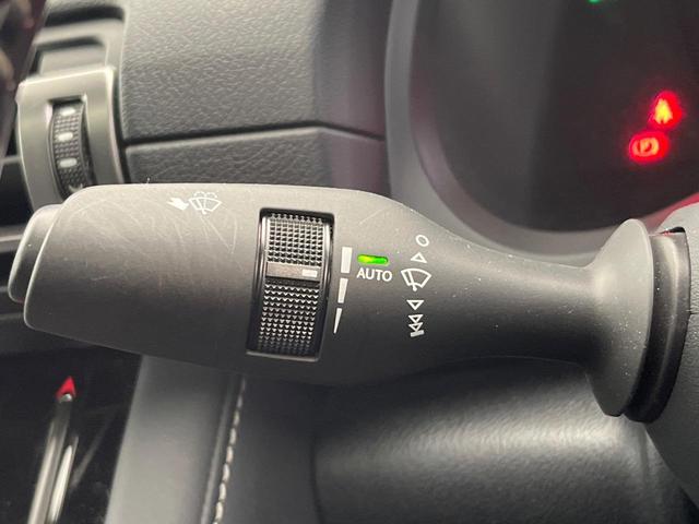 ＩＳ ＩＳ３００　ＦスポーツモードブラックＳ　特別使用車　サンルーフ　セーフティシステムプラス　ブラインドスポット　三眼ＬＥＤヘッド　１０．３インチナビ　パノラミックビュー　メモリー付パワーシート　純正１９ＡＷ　パドルシフト　革巻きステアリング（59枚目）