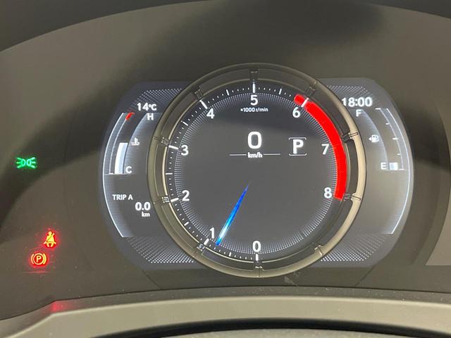 ＩＳ ＩＳ３００　ＦスポーツモードブラックＳ　特別使用車　サンルーフ　セーフティシステムプラス　ブラインドスポット　三眼ＬＥＤヘッド　１０．３インチナビ　パノラミックビュー　メモリー付パワーシート　純正１９ＡＷ　パドルシフト　革巻きステアリング（61枚目）