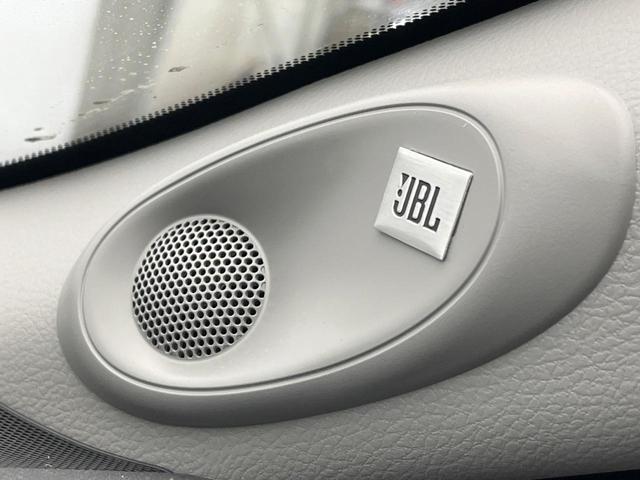 カムリ ＷＳ　ツートーンカラー　ＪＢＬプレミアムサウンドシステム　純正ナビ　バックカメラ　ブラインドスポットモニター　レーダークルーズコントロール　オートブレーキホールド　パワーシート　ＬＥＤヘッドライト　ＥＴＣ（4枚目）