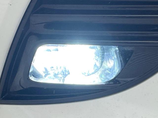 カムリ ＷＳ　ツートーンカラー　ＪＢＬプレミアムサウンドシステム　純正ナビ　バックカメラ　ブラインドスポットモニター　レーダークルーズコントロール　オートブレーキホールド　パワーシート　ＬＥＤヘッドライト　ＥＴＣ（31枚目）