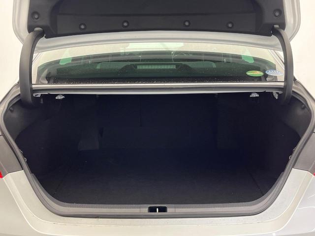 カムリ ＷＳ　ツートーンカラー　ＪＢＬプレミアムサウンドシステム　純正ナビ　バックカメラ　ブラインドスポットモニター　レーダークルーズコントロール　オートブレーキホールド　パワーシート　ＬＥＤヘッドライト　ＥＴＣ（36枚目）