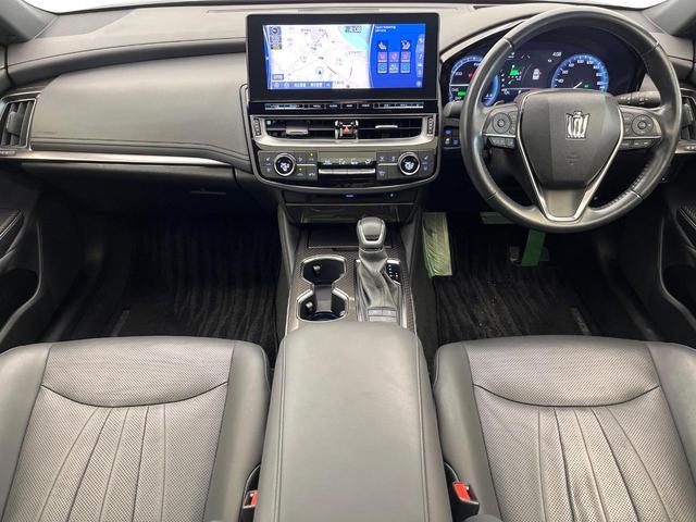 クラウンハイブリッド ＲＳアドバンス　後期　ムーンルーフ　セーフティーパッケージプラス　デジタルインナーミラー　全周囲モニター　純正ナビ　禁煙車　レーダークルーズコントロール　ブラインドスポットモニター　３眼ＬＥＤヘッドライト　ＥＴＣ（2枚目）