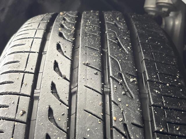 クラウンハイブリッド ＲＳアドバンス　後期　ムーンルーフ　セーフティーパッケージプラス　デジタルインナーミラー　全周囲モニター　純正ナビ　禁煙車　レーダークルーズコントロール　ブラインドスポットモニター　３眼ＬＥＤヘッドライト　ＥＴＣ（37枚目）