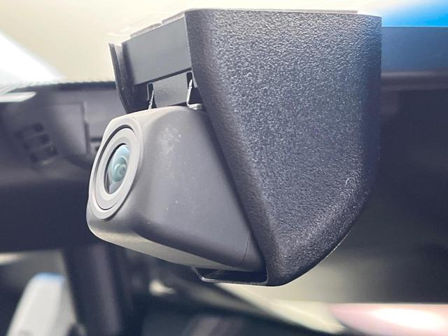 クラウンハイブリッド ＲＳアドバンス　後期　ムーンルーフ　セーフティーパッケージプラス　デジタルインナーミラー　全周囲モニター　純正ナビ　禁煙車　レーダークルーズコントロール　ブラインドスポットモニター　３眼ＬＥＤヘッドライト　ＥＴＣ（48枚目）