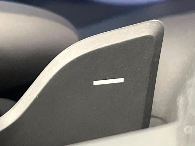 クラウンハイブリッド ＲＳアドバンス　後期　ムーンルーフ　セーフティーパッケージプラス　デジタルインナーミラー　全周囲モニター　純正ナビ　禁煙車　レーダークルーズコントロール　ブラインドスポットモニター　３眼ＬＥＤヘッドライト　ＥＴＣ（59枚目）