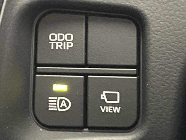 クラウンハイブリッド ＲＳアドバンス　後期　ムーンルーフ　セーフティーパッケージプラス　デジタルインナーミラー　全周囲モニター　純正ナビ　禁煙車　レーダークルーズコントロール　ブラインドスポットモニター　３眼ＬＥＤヘッドライト　ＥＴＣ（62枚目）