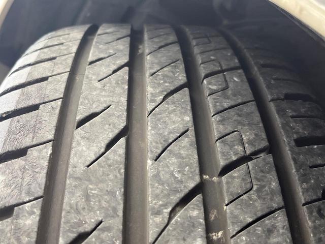 シビック タイプＲ　６ＭＴ　禁煙車　純正ナビ　バックカメラ　大型リヤスポイラー　クルーズコントロール　ＥＴＣ　純正２０インチアルミホイール　ＬＥＤヘッドライト　地デジ　Ｂｌｕｅｔｏｏｔｈ　ドライブモード（35枚目）