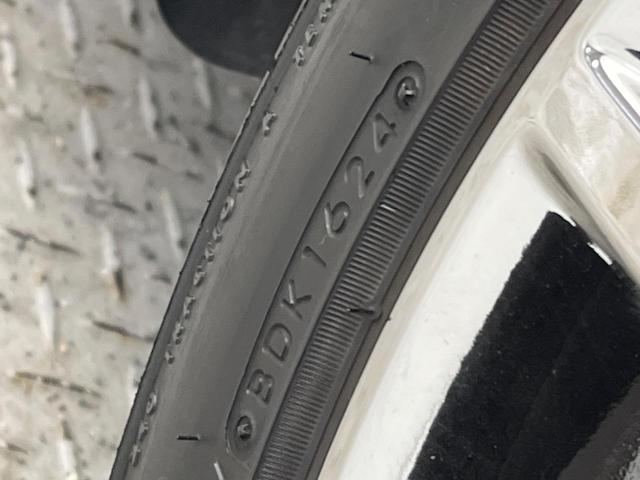 クラウンハイブリッド アスリートG ムーンルーフ プレミアムサウンド レザーシートパッケージ シートベンチレーション 衝突軽減 レーダークルーズコントロール マルチビューモニター 純正ナビ シートメモリー ETC スパッタリングアルミ(46枚目)