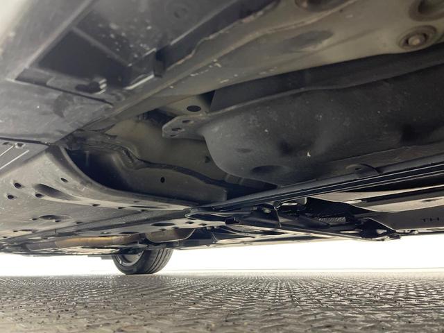 クラウンハイブリッド アスリートG ムーンルーフ プレミアムサウンド レザーシートパッケージ シートベンチレーション 衝突軽減 レーダークルーズコントロール マルチビューモニター 純正ナビ シートメモリー ETC スパッタリングアルミ(51枚目)