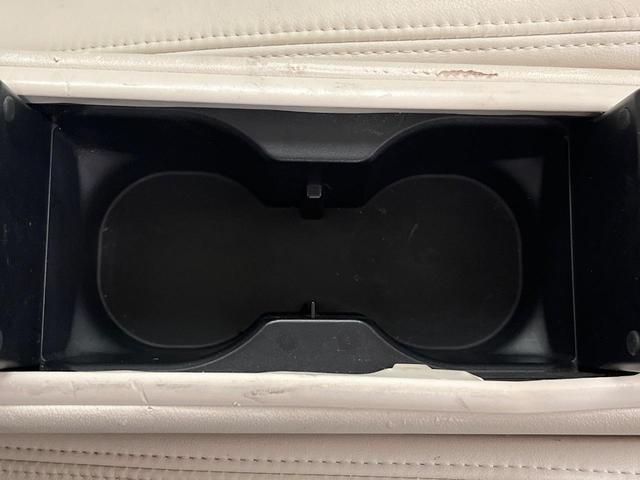 IS IS250C バージョンL 後期ルック OP18インチAW グレー革シート シートベンチレーション 3眼LEDヘッド 革巻きウッドコンビハンドル 純正ナビ バックカメラ ETC2.0 プレミアムサウンドシステム(44枚目)