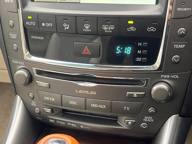 IS IS250C バージョンL 後期ルック OP18インチAW グレー革シート シートベンチレーション 3眼LEDヘッド 革巻きウッドコンビハンドル 純正ナビ バックカメラ ETC2.0 プレミアムサウンドシステム(65枚目)