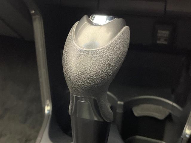 ＣＲ－Ｚ αマスターレーベル　禁煙車　ガラスルーフ　ＳＤナビ　バックカメラ　ハーフレザーシート　ドラレコ　スマートキー　クルコン　純正１７インチアルミ　オートライト　オートエアコン　Ｂｌｕｅｔｏｏｔｈ　フルセグ（61枚目）