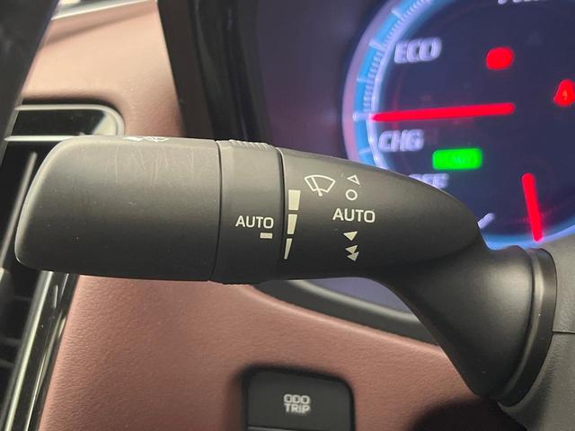 クラウンハイブリッド ＲＳアドバンス　ムーンルーフ　カラーヘッドアップディスプレイ　バックカメラ　ブラインドスポットモニター　衝突被害軽減システム　レーダークルーズ　ドラレコ　ＬＥＤヘッド　ビルトインＥＴＣ　純正１８インチアルミ（62枚目）