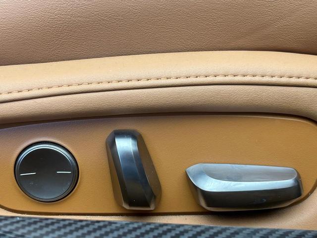 ＬＣ ＬＣ５００ｈ　禁煙車　カラーＨＵＤ　純正ＳＤナビ　セーフティシステムプラス　バックカメラ　レーダークルーズコントロール　茶革シート　前席シートエアコン　コーナーセンサー　ＬＥＤヘッド（36枚目）