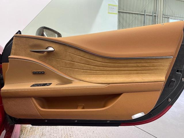 ＬＣ ＬＣ５００ｈ　禁煙車　カラーＨＵＤ　純正ＳＤナビ　セーフティシステムプラス　バックカメラ　レーダークルーズコントロール　茶革シート　前席シートエアコン　コーナーセンサー　ＬＥＤヘッド（37枚目）