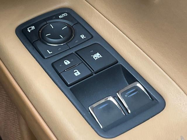 ＬＣ ＬＣ５００ｈ　禁煙車　カラーＨＵＤ　純正ＳＤナビ　セーフティシステムプラス　バックカメラ　レーダークルーズコントロール　茶革シート　前席シートエアコン　コーナーセンサー　ＬＥＤヘッド（51枚目）