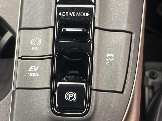 クラウンクロスオーバー Gアドバンスド・レザーパッケージ 純正12.3インチナビ パノラミックビューモニター HUD ブラインドスポットモニター ハンズフリーパワーバックドア レーダークルーズコントロール ステアリングヒーター シートベンチレーション ETC(67枚目)