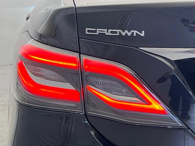 クラウンハイブリッド Ｇ－エグゼクティブ　禁煙車　純正ＳＤナビ　マルチビューモニター　レーダークルーズコントロール　プリクラッシュセーフティ　シートベンチレーション　ＥＴＣ　メモリーシート　純正１８インチアルミホイール　３眼ＬＥＤヘッドライト（25枚目）